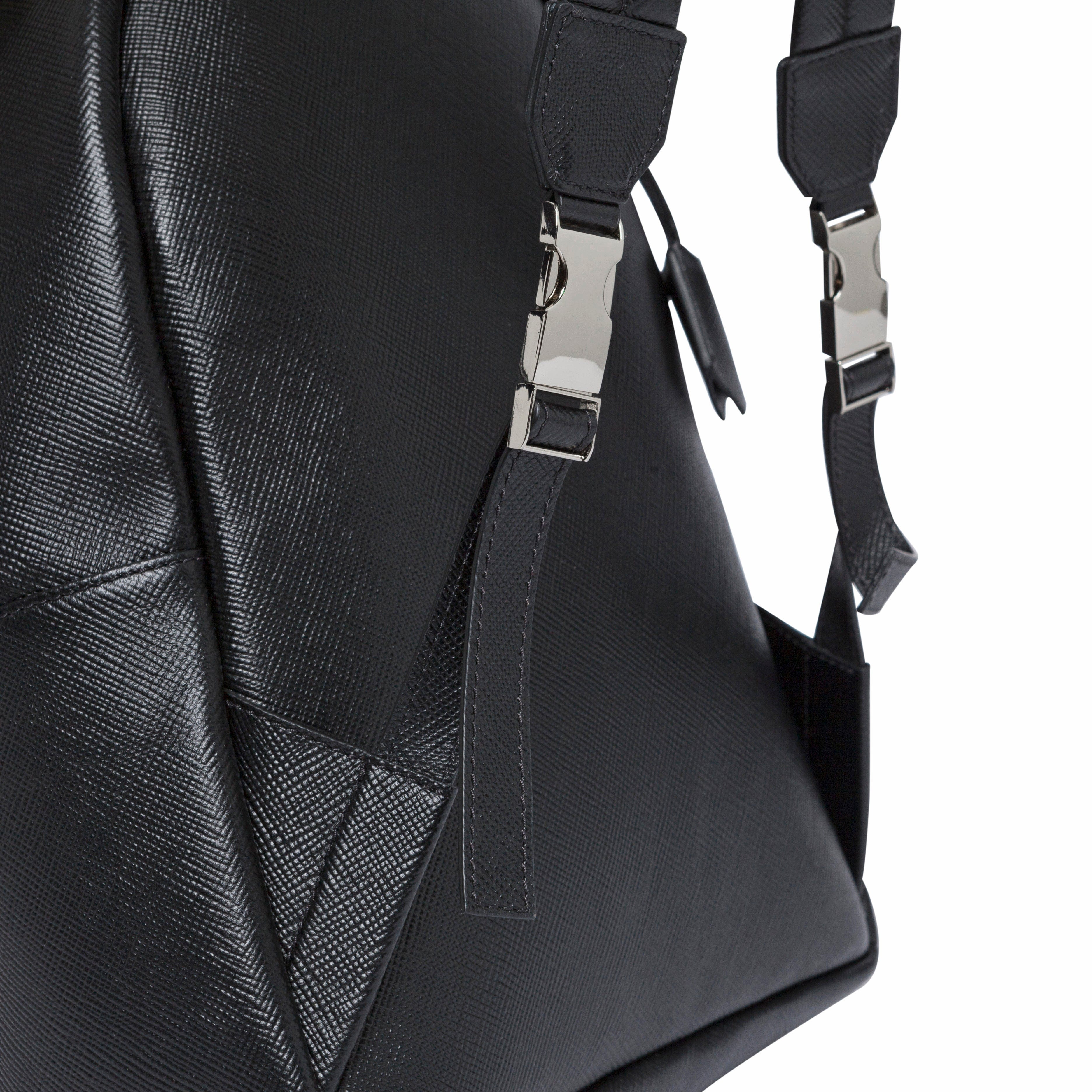 Skye | Backpack Small | Black | Saffiano Leather | Made in Italy
